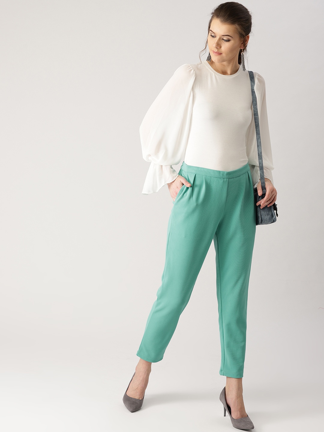 

Libas Women Sea Green Regular Fit Solid Trousers