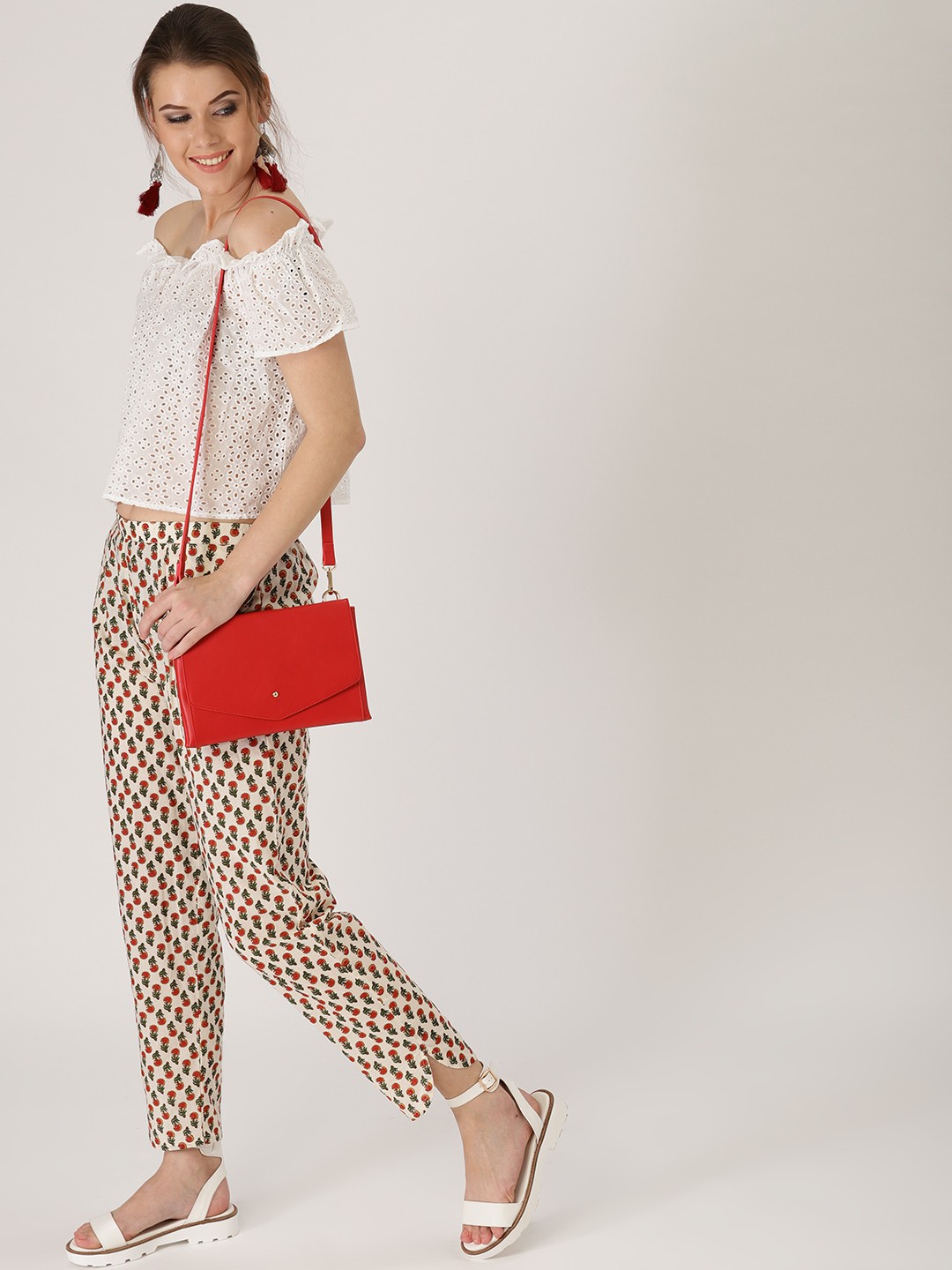 

Libas Women Off- White & Red Regular Fit Printed Trousers