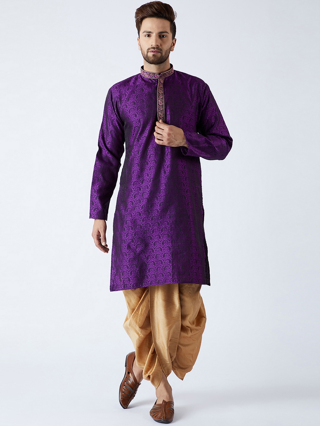 

SOJANYA Men Purple & Gold-Toned Self Design Kurta with Dhoti Pants