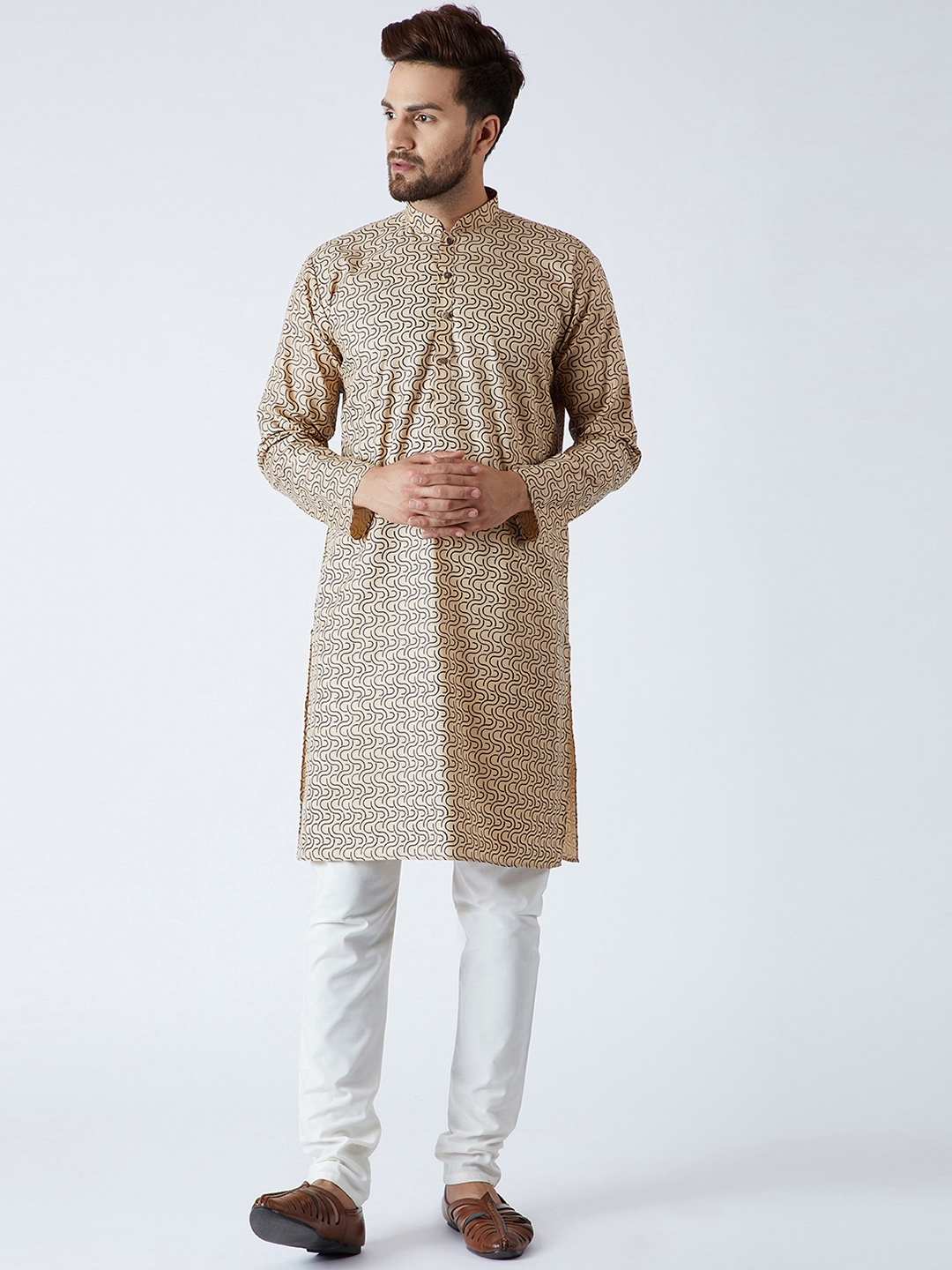 

SOJANYA Men Beige & Off-White Printed Kurta with Churidar