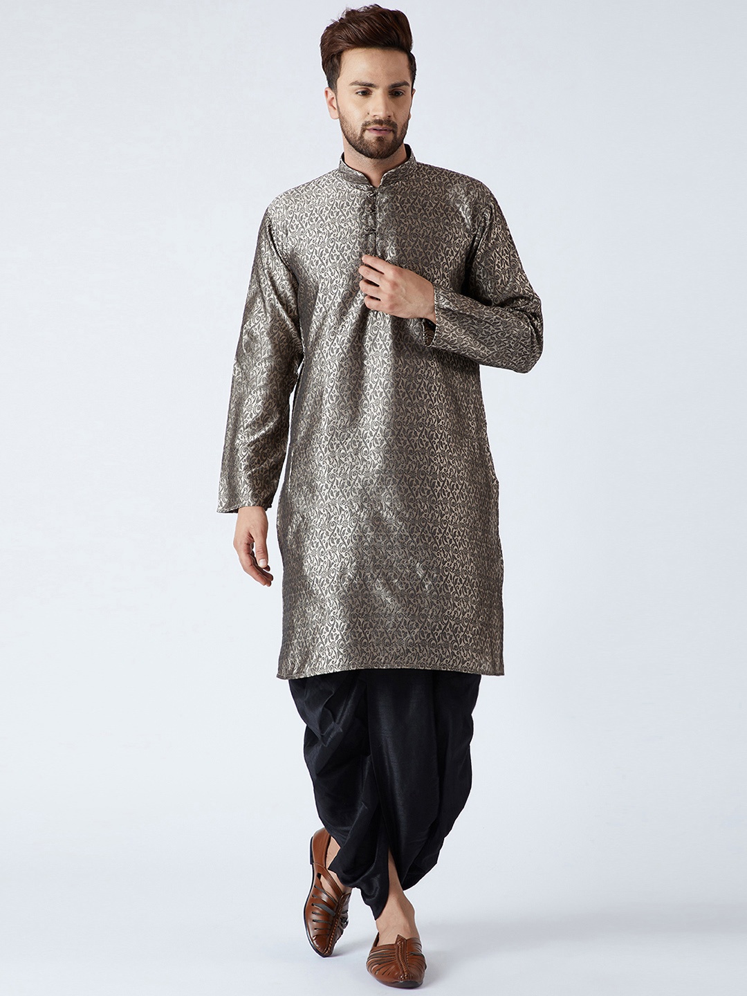 

SOJANYA Men Grey & Black Self Design Kurta with Dhoti Pants