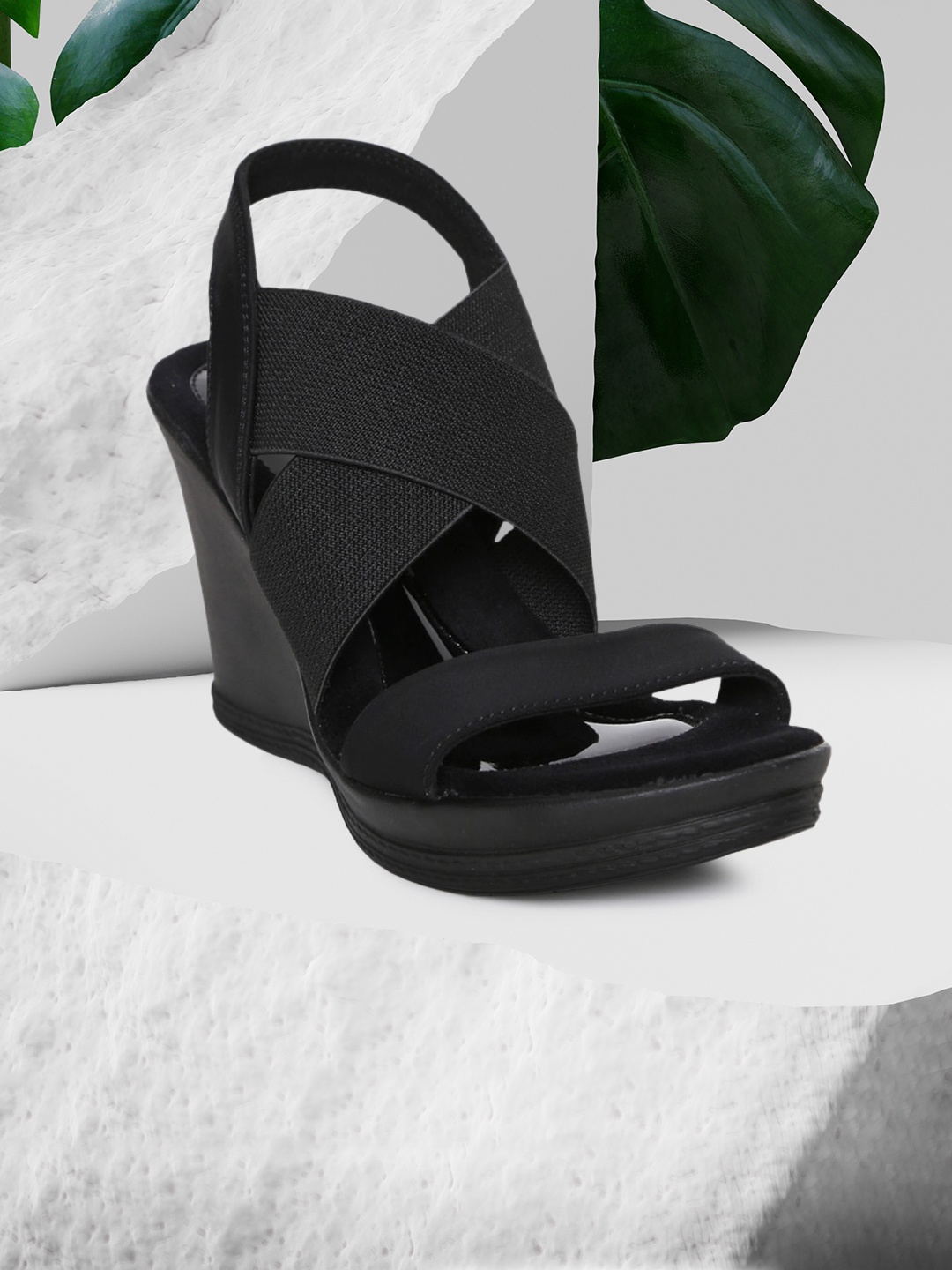 

Catwalk Women Black Solid Sandals