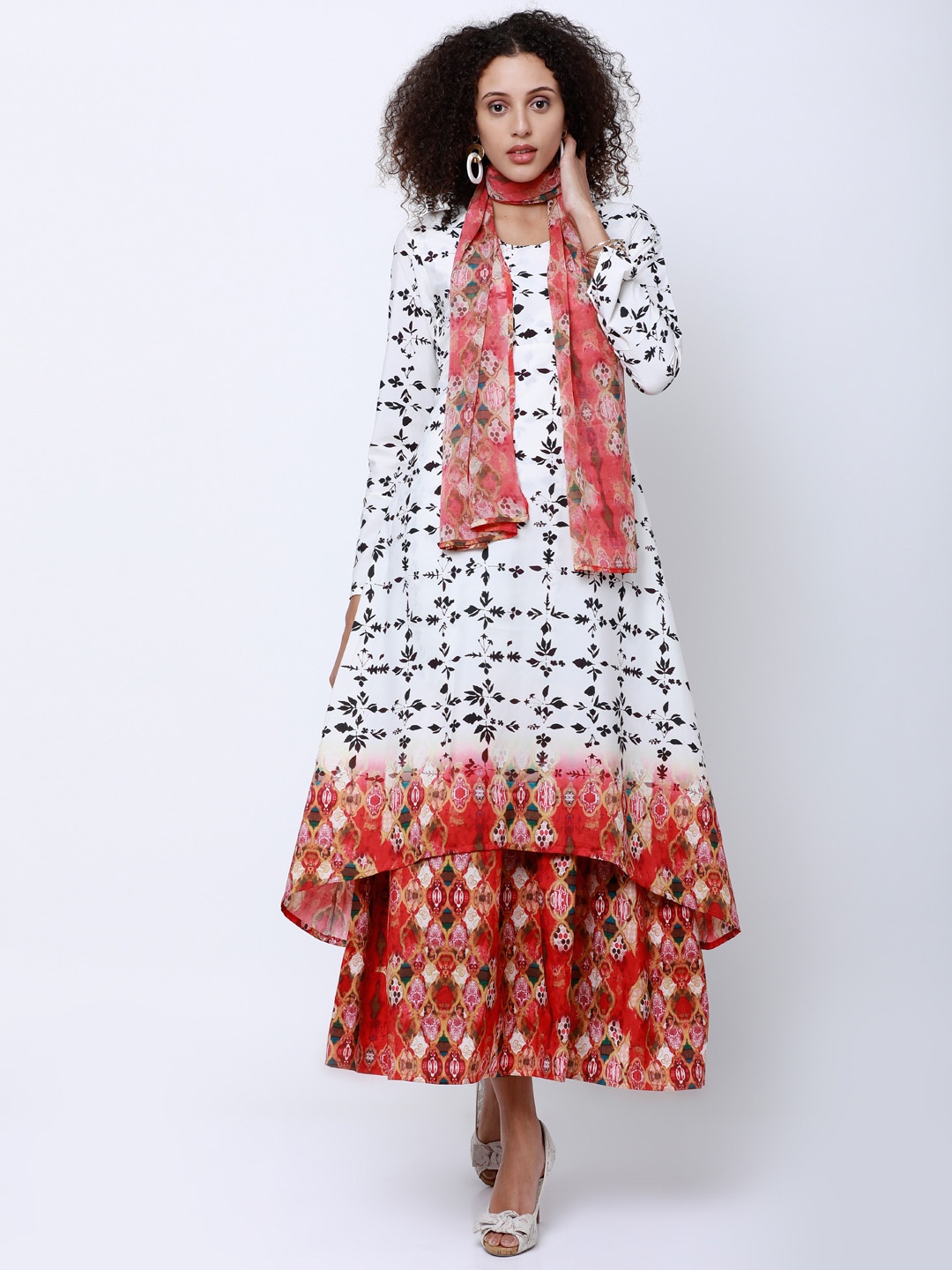 

Vishudh Women White & Black Printed A-Line Kurta