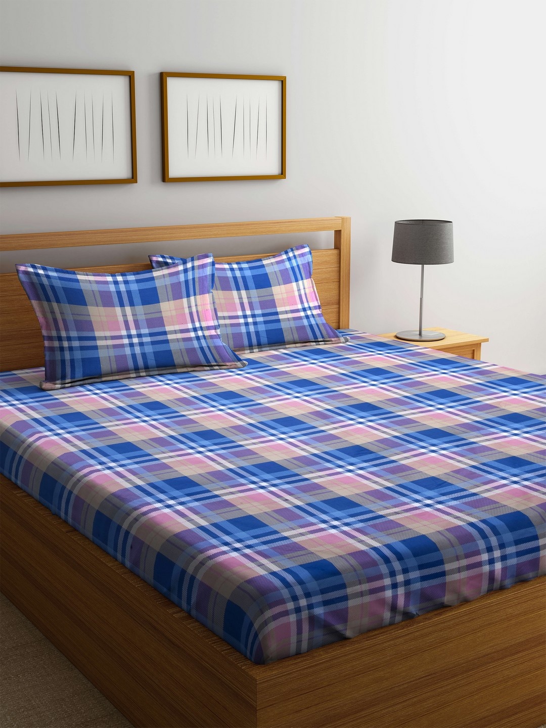 

BIANCA Blue & Pink Geometric Flat 180 TC Cotton Extra Large Bedsheet with 2 Pillow Covers