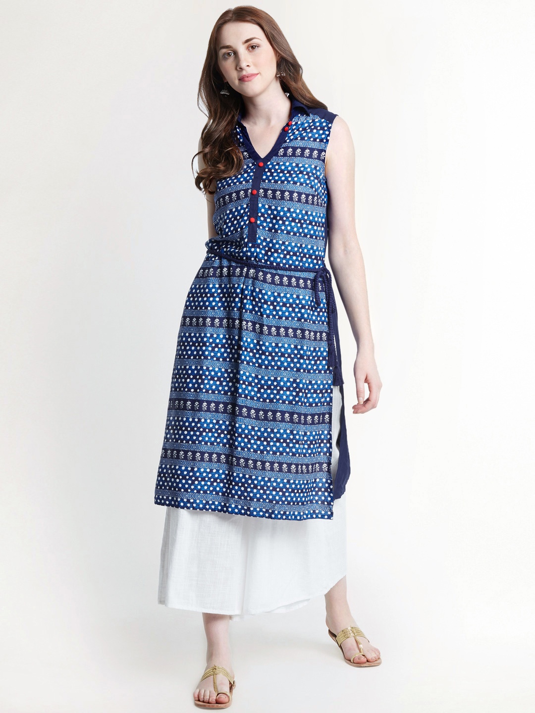

AKKRITI BY PANTALOONS Blue Printed Tunic