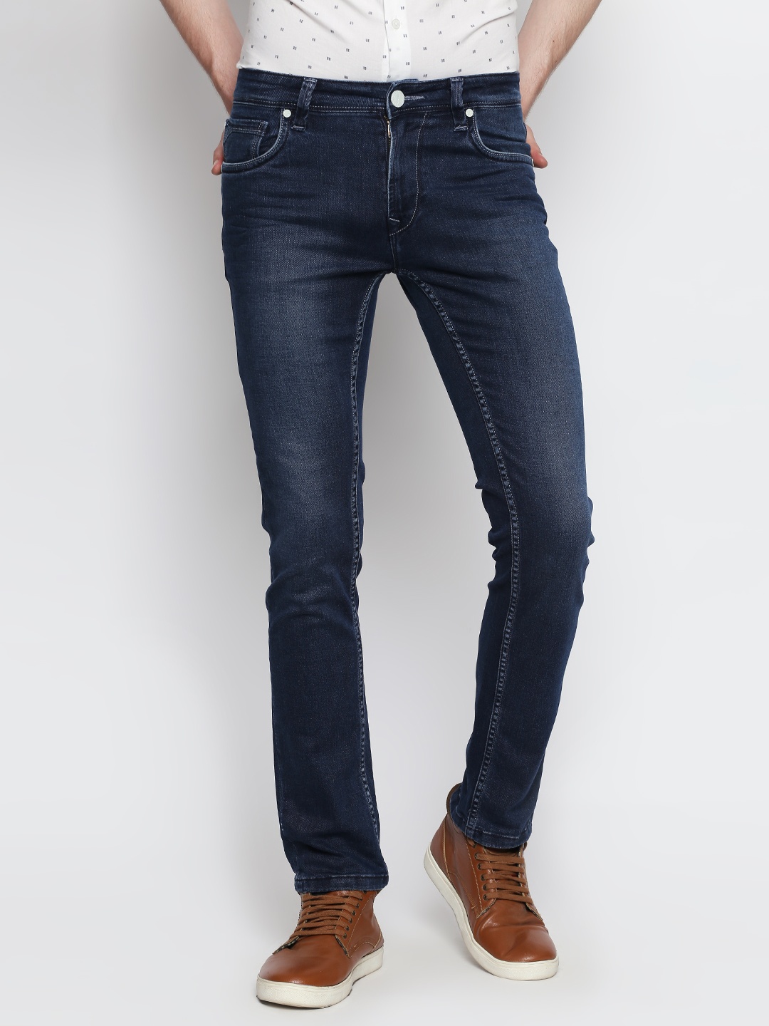 

Lawman pg3 Men Navy Blue Slim Fit Mid-Rise Clean Look Jeans