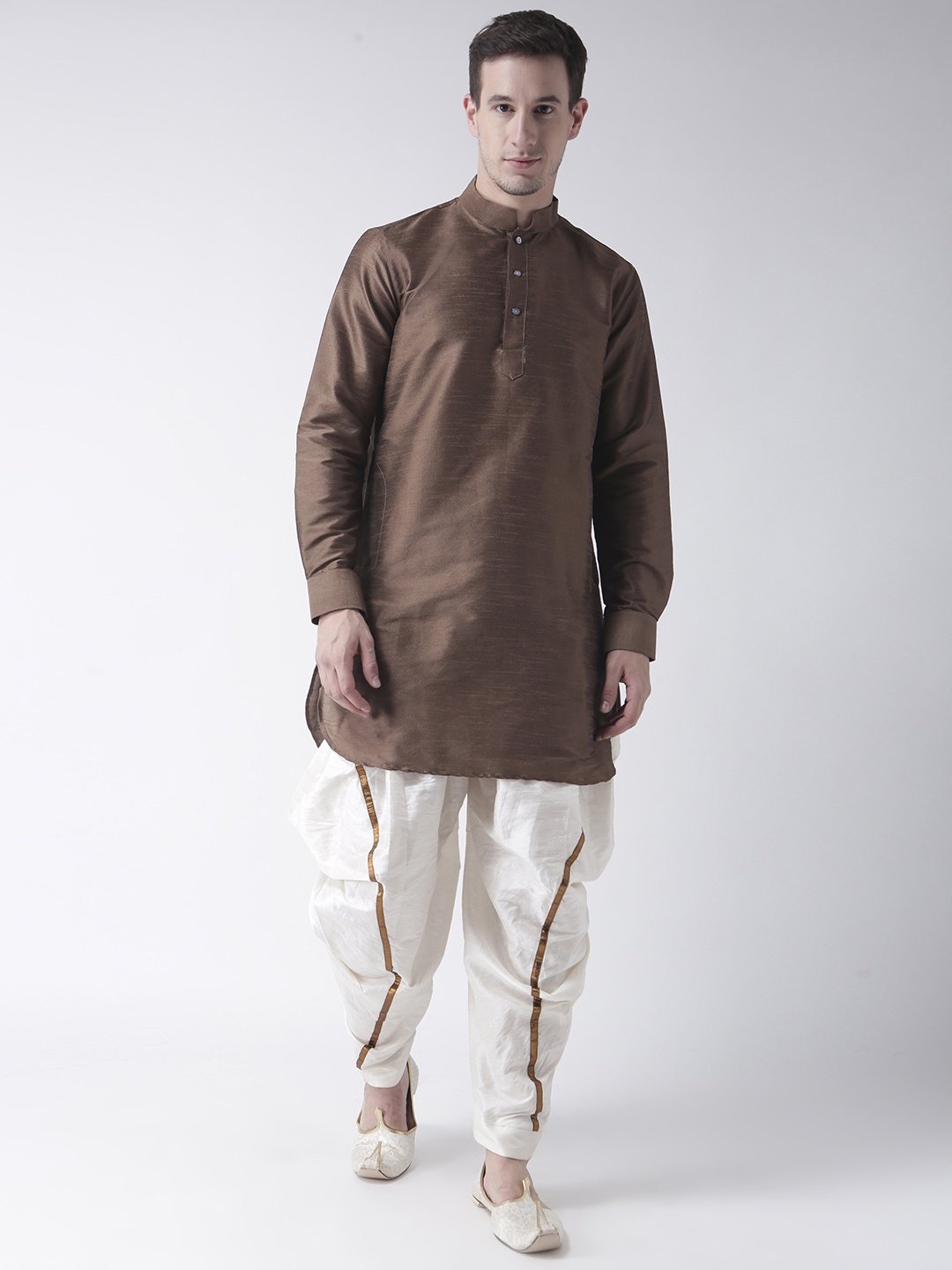 

DEYANN Men Brown & Off-White Solid Kurta with Patiala