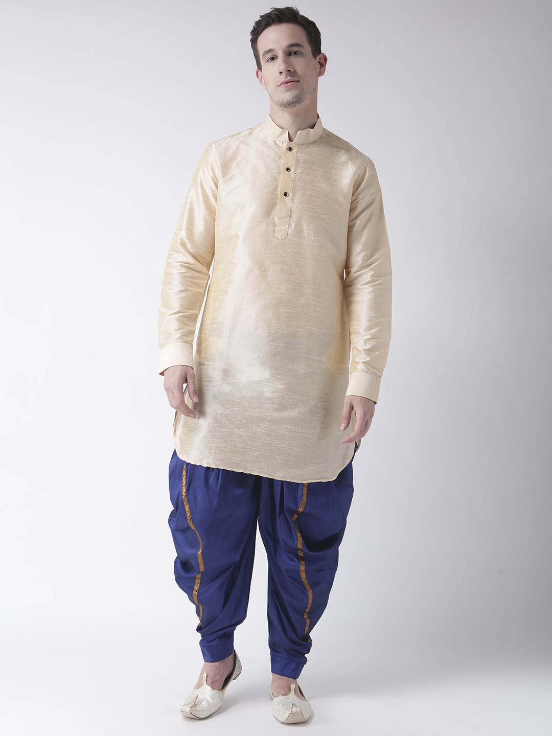 

DEYANN Men Cream-Coloured & Blue Solid Kurta with Patiala
