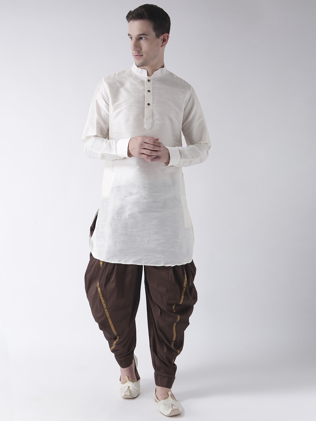 

DEYANN Men Off-White & Brown Solid Kurta with Patiala