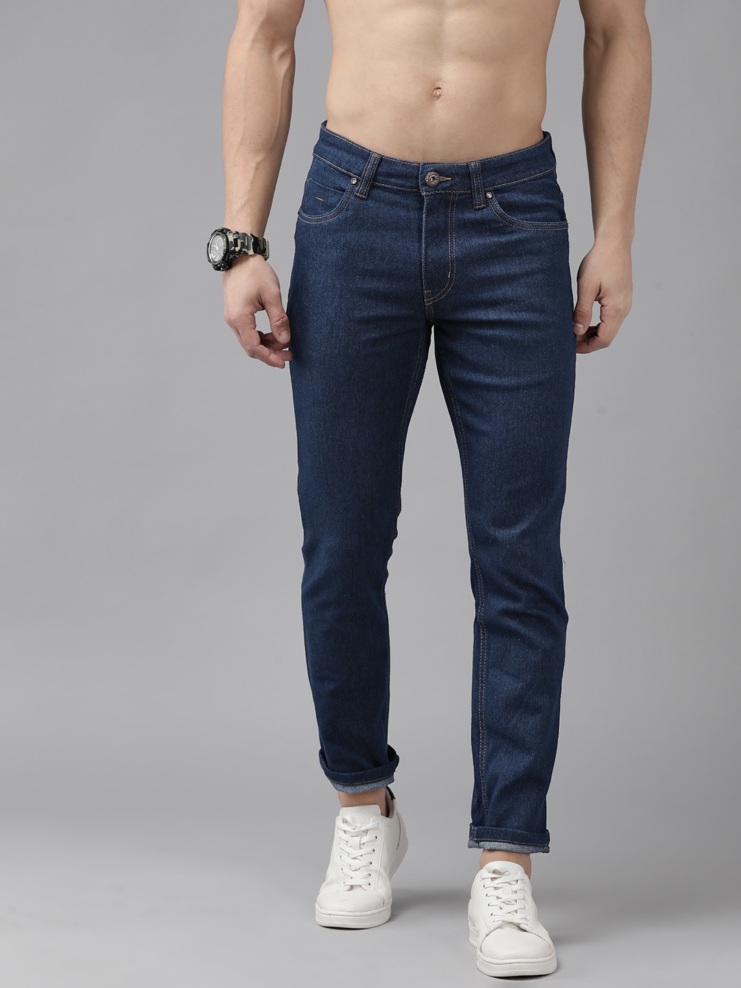

Roadster Men Blue Slim Fit Mid-Rise Clean Look Jeans