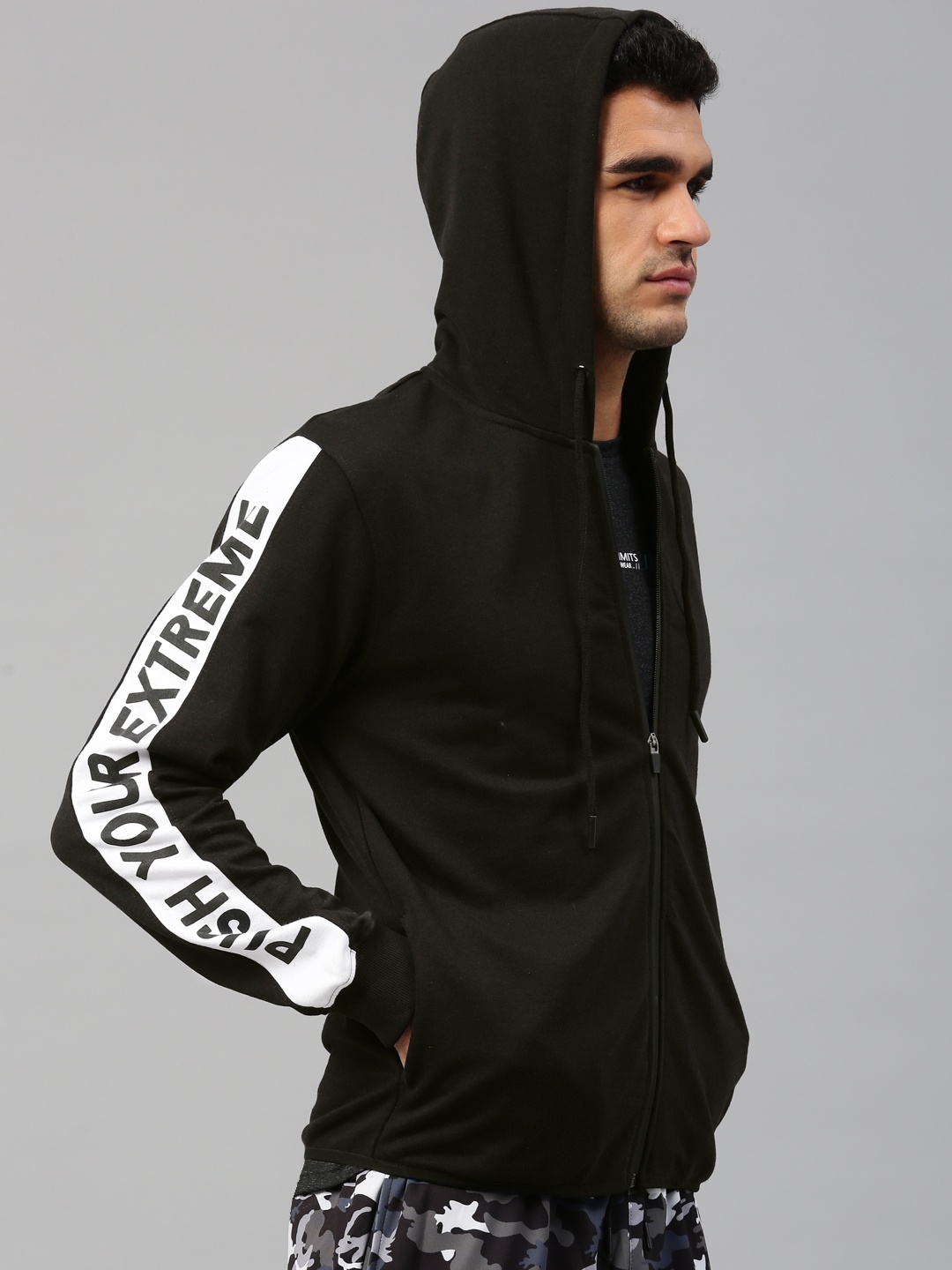 

HRX by Hrithik Roshan Men Black Hooded Active Sweatshirt