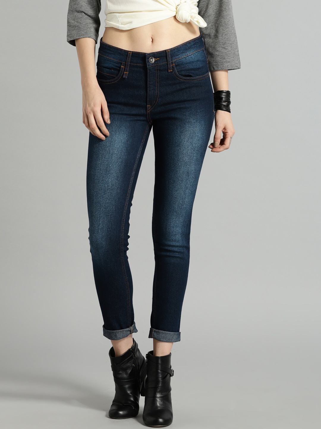 

Roadster Women Navy Blue Skinny Fit Mid-Rise Clean Look Stretchable Jeans