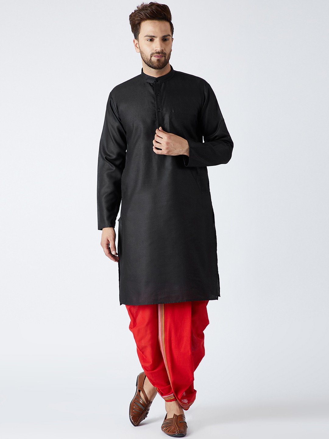 

SOJANYA Men Black & Red Solid Kurta with Dhoti Pants
