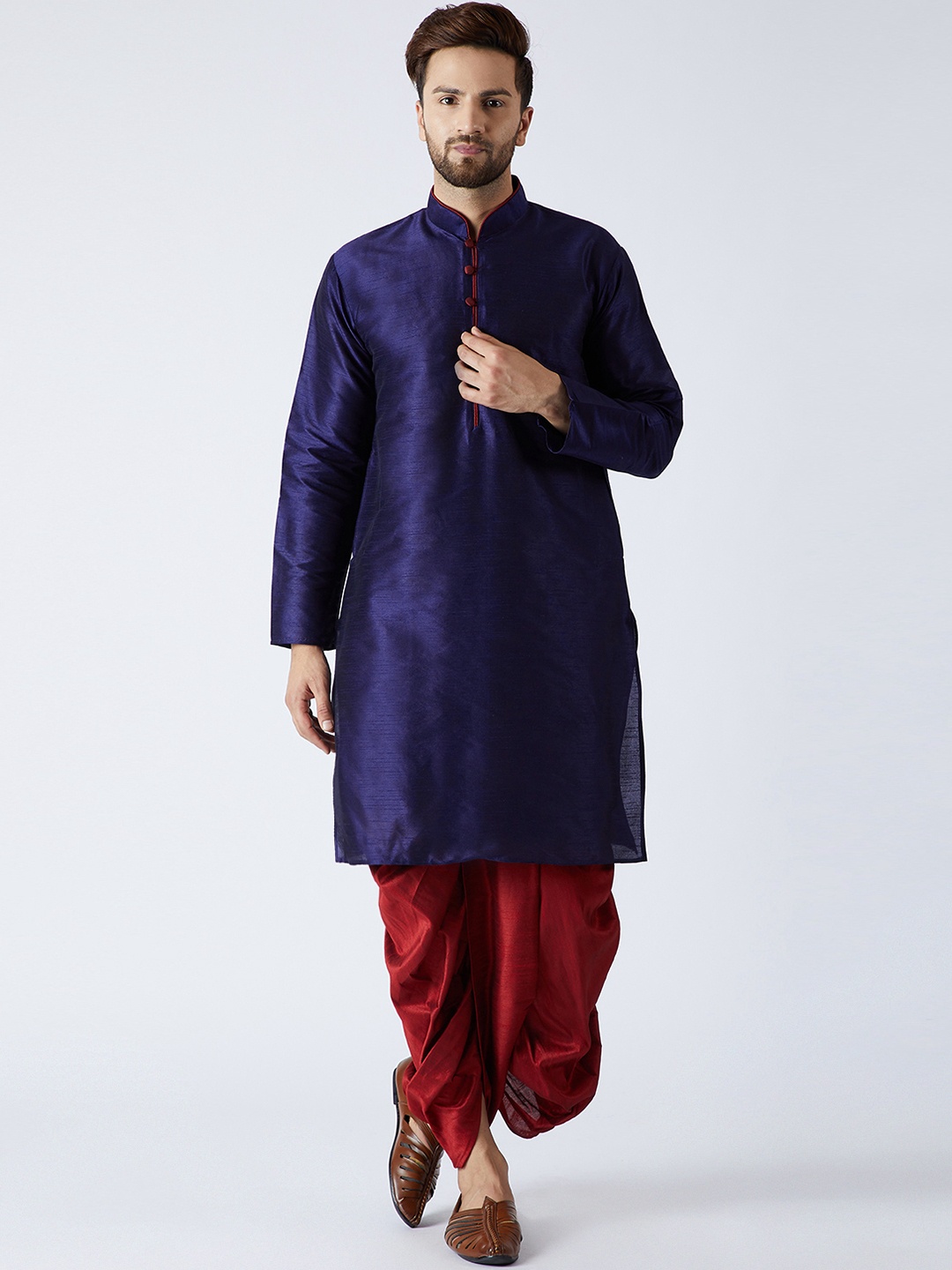 

SOJANYA Men Navy Blue & Maroon Solid Kurta with Dhoti Pants