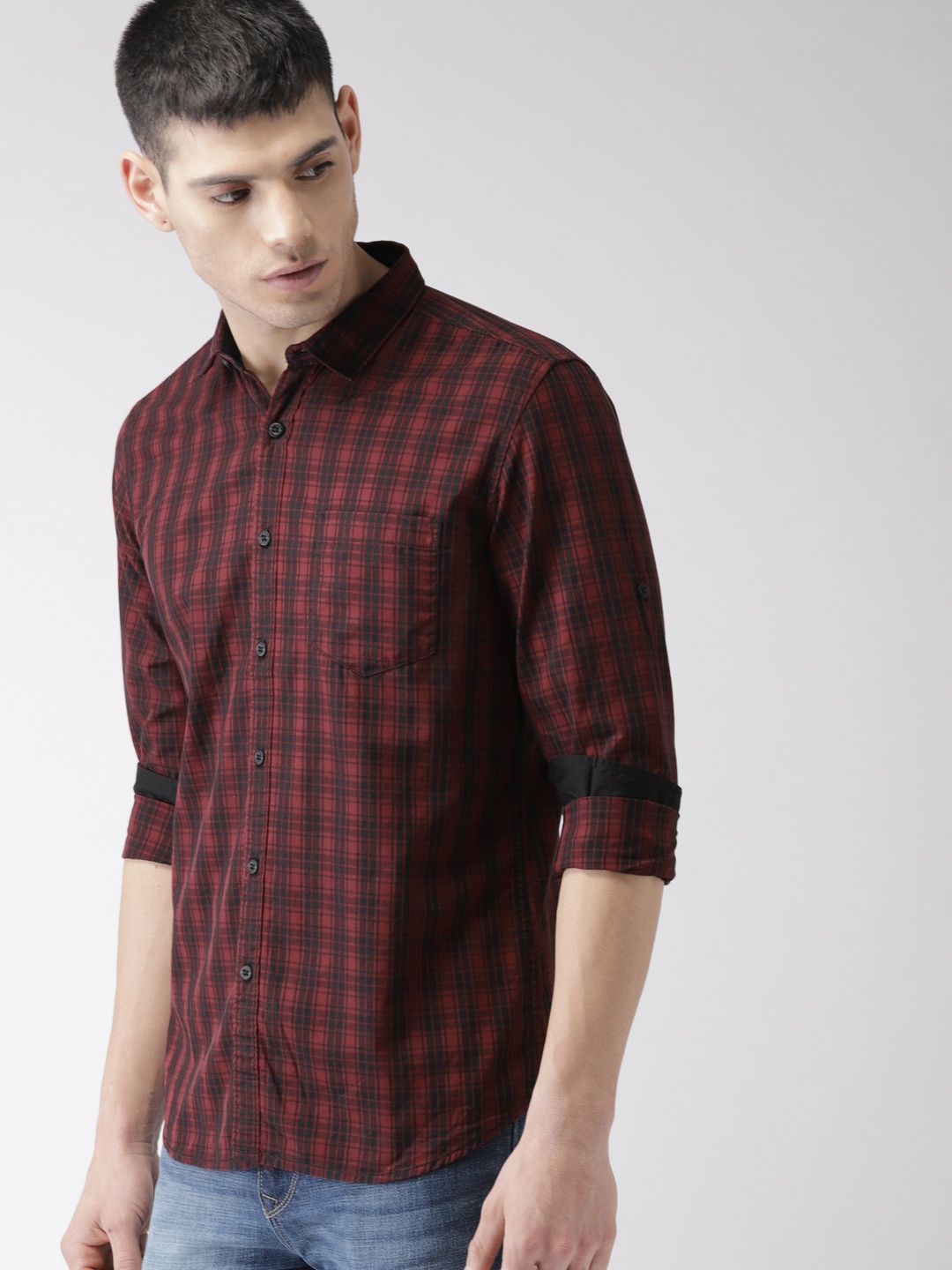 

HIGHLANDER Men Maroon & Black Slim Fit Checked Casual Shirt