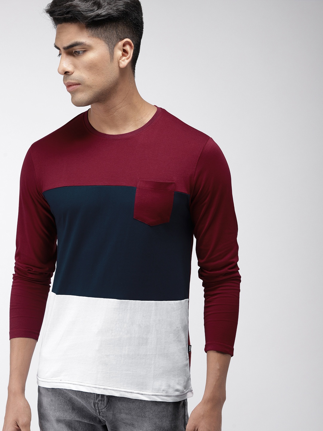 

HIGHLANDER Men Maroon & Navy Blue Colourblocked Round Neck T-shirt