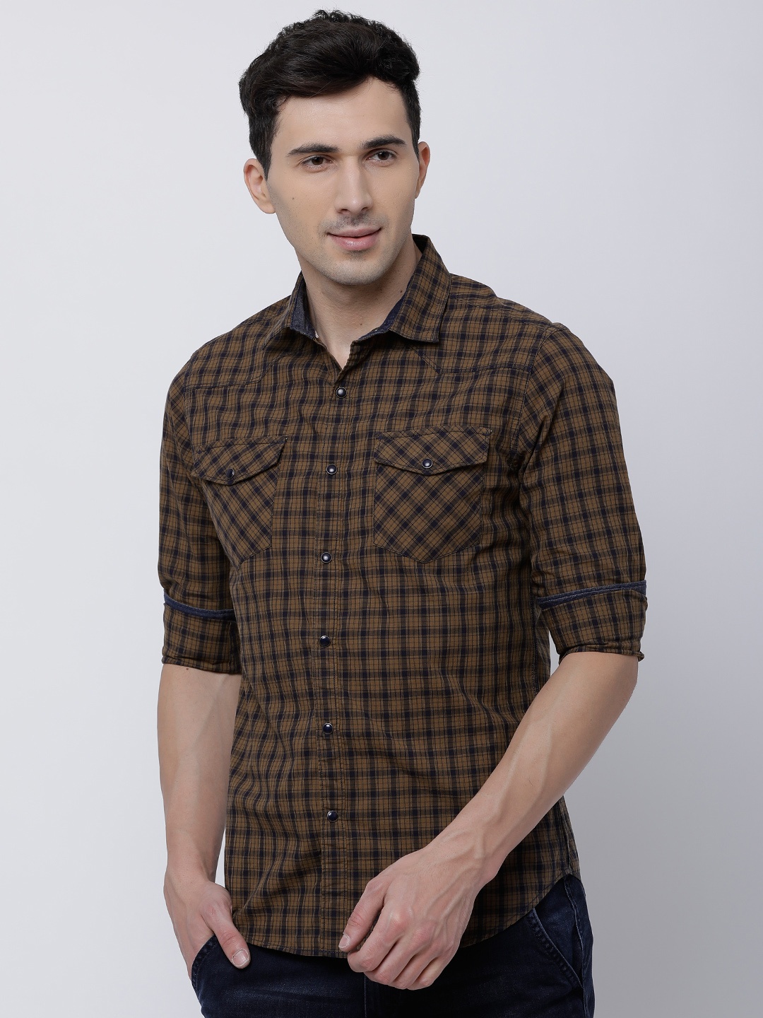 

LOCOMOTIVE Men Brown & Navy Blue Slim Fit Checked Casual Shirt