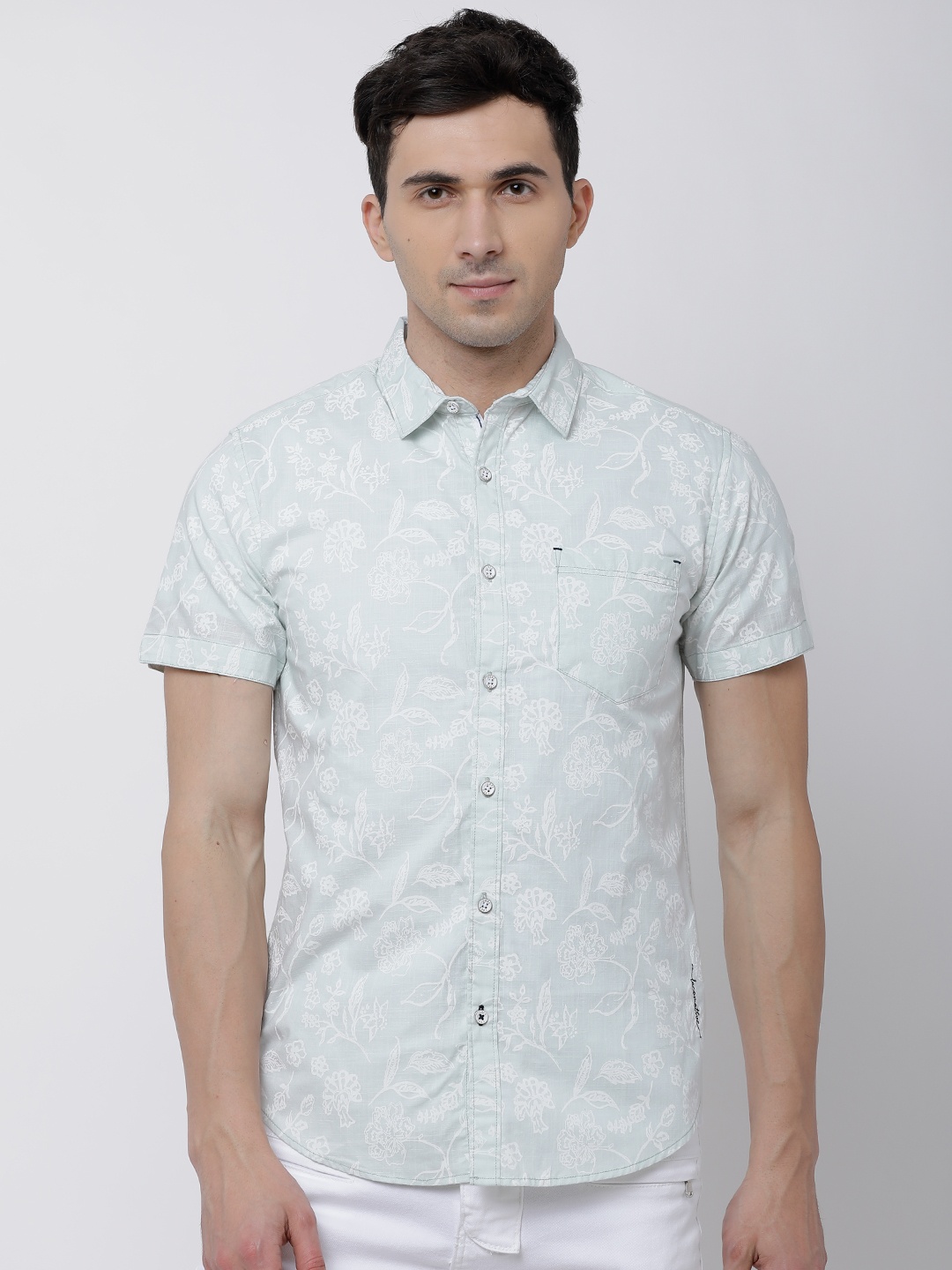 

LOCOMOTIVE Men Green & White Slim Fit Printed Casual Shirt