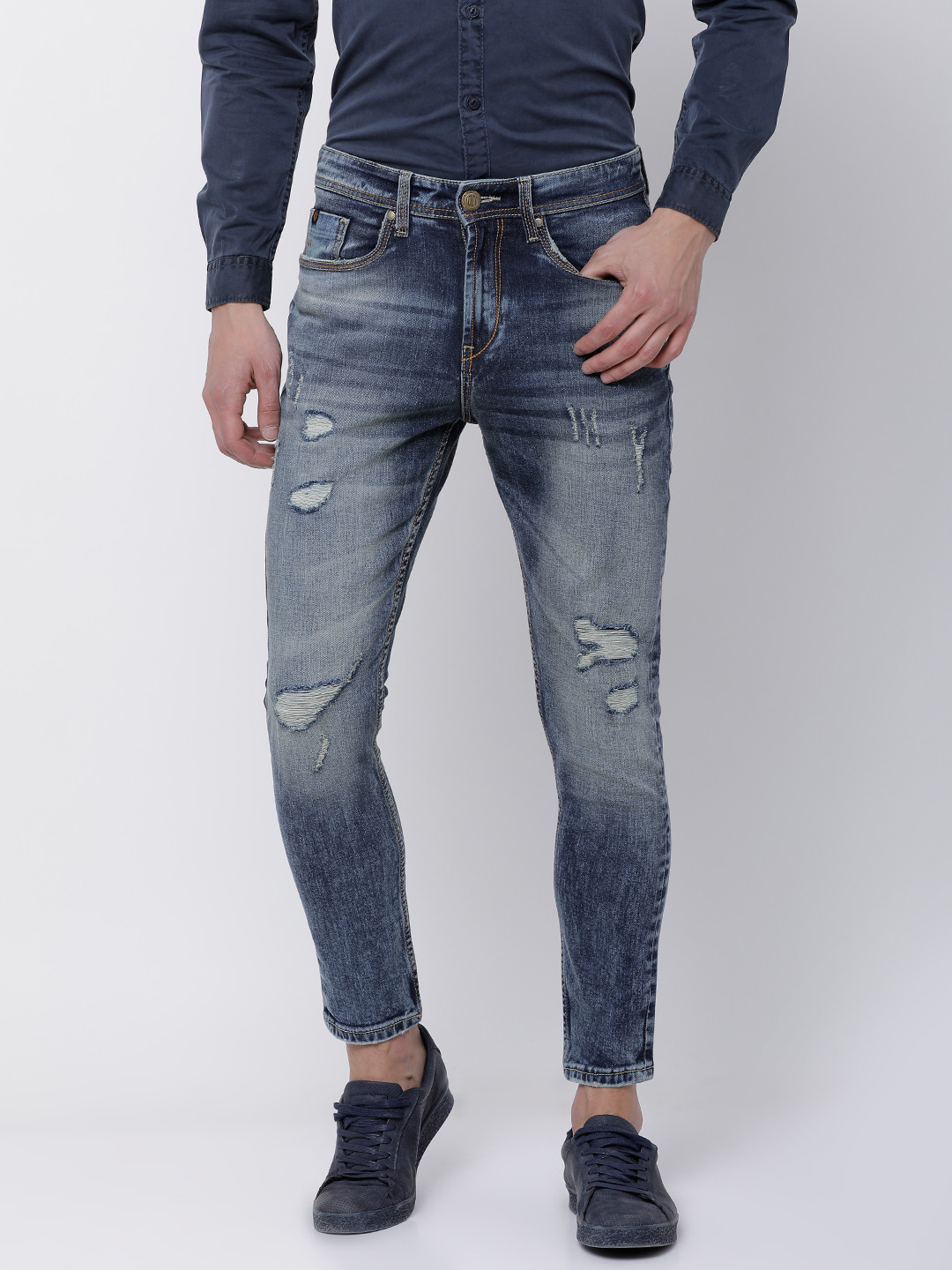 

LOCOMOTIVE Men Blue Tapered Fit Mid-Rise Mildly Distressed Stretchable Jeans
