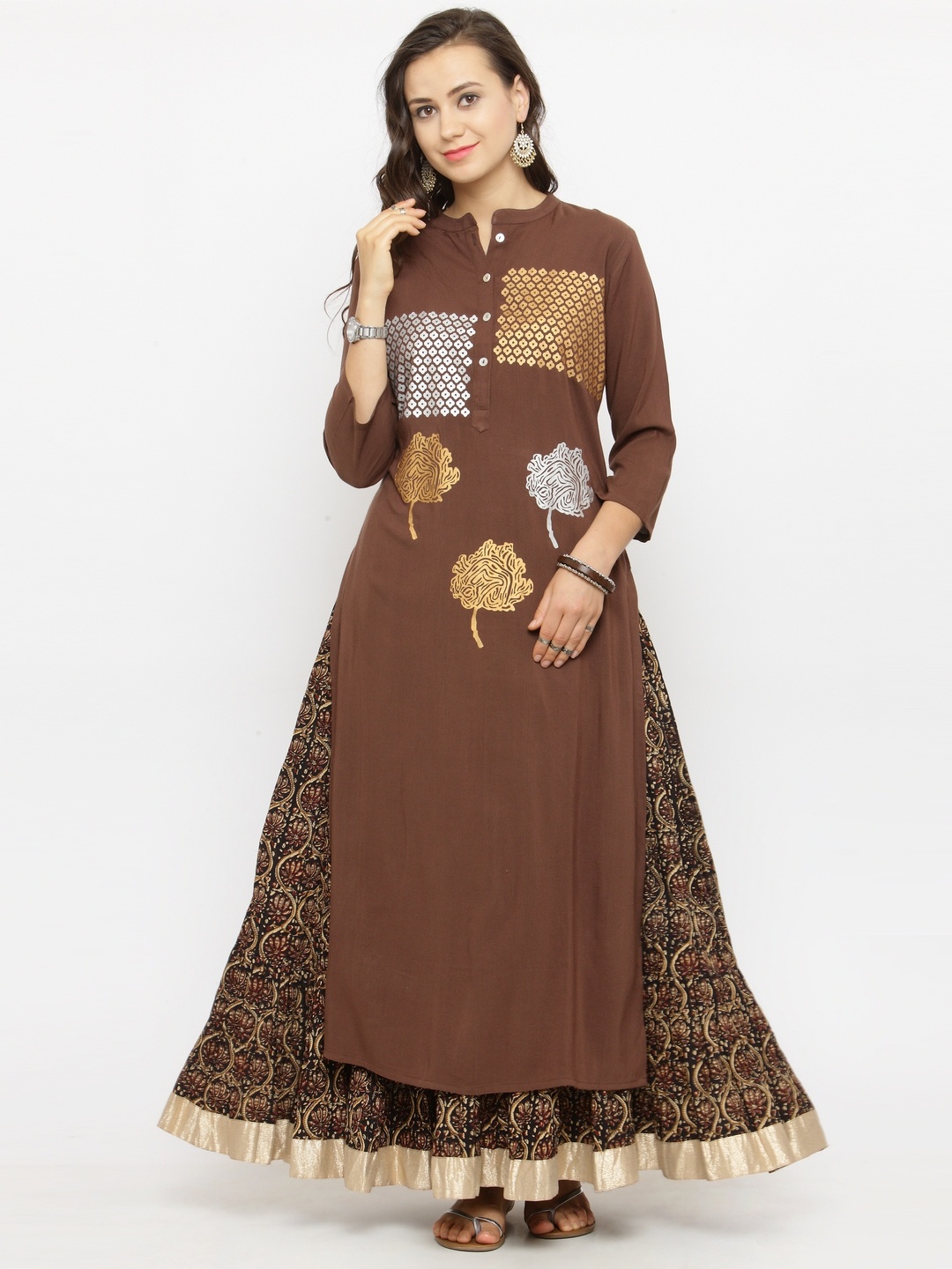 

Varanga Brown Foil Printed Kurta With Kalamkari Skirt, Coffee brown