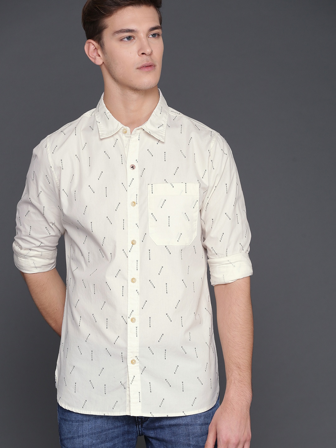 

WROGN Men Off-White Slim Fit Printed Casual Shirt