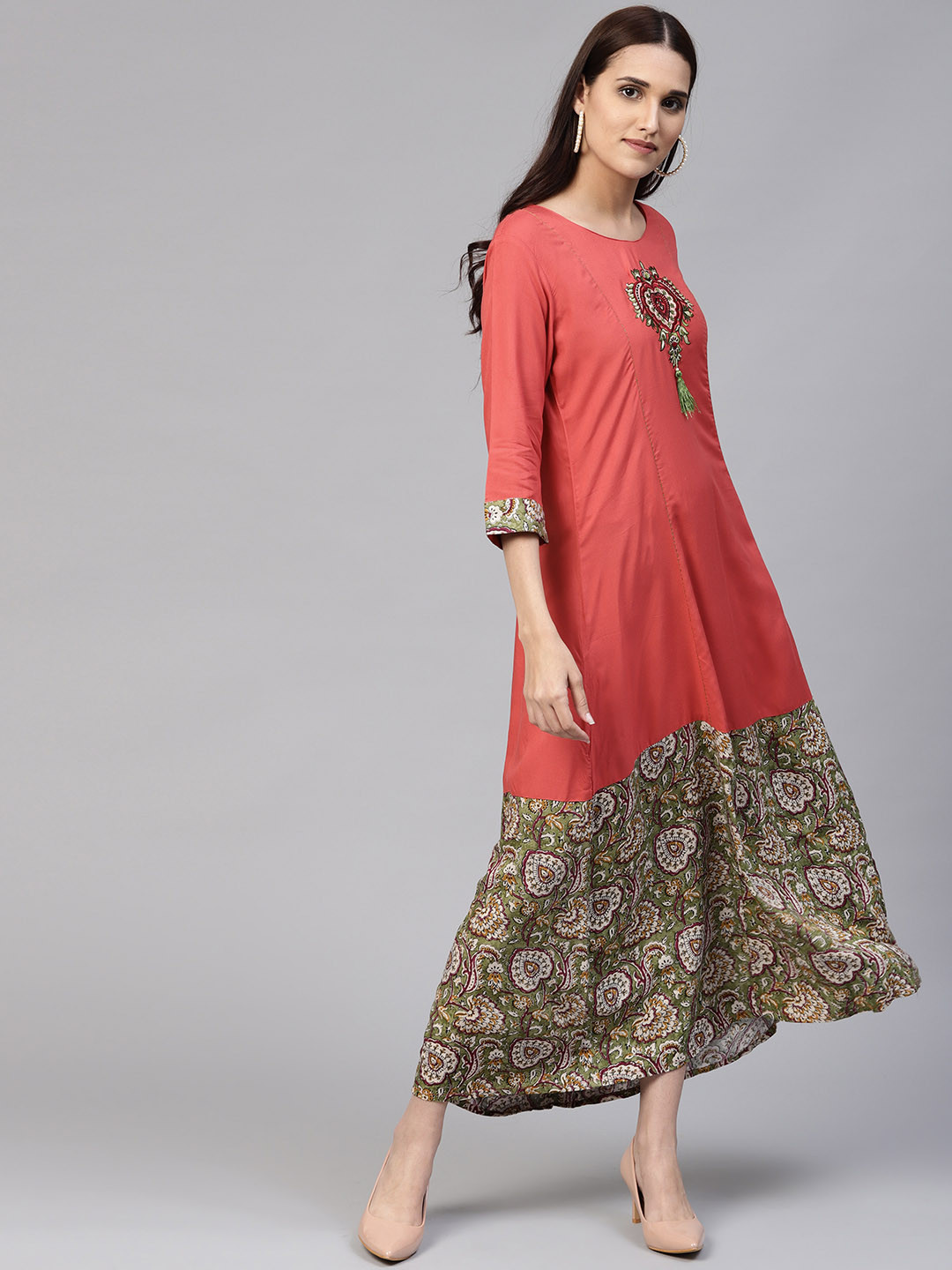

Shree Women Coral Pink & Olive Green Printed Maxi Dress
