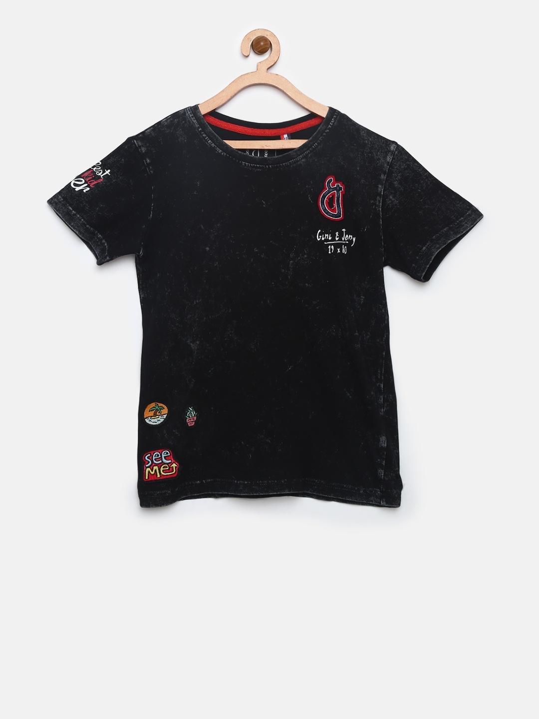 

Gini and Jony Boys Black Solid Round Neck T-shirt