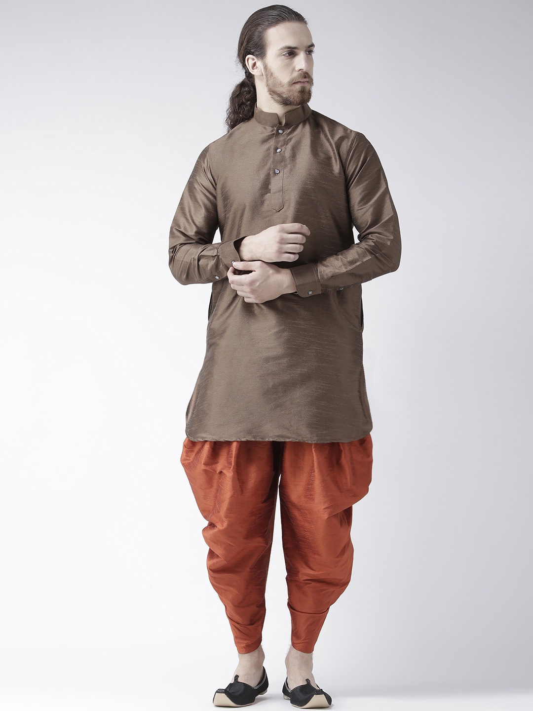 

DEYANN Men Brown & Orange Solid Kurta with Patiala
