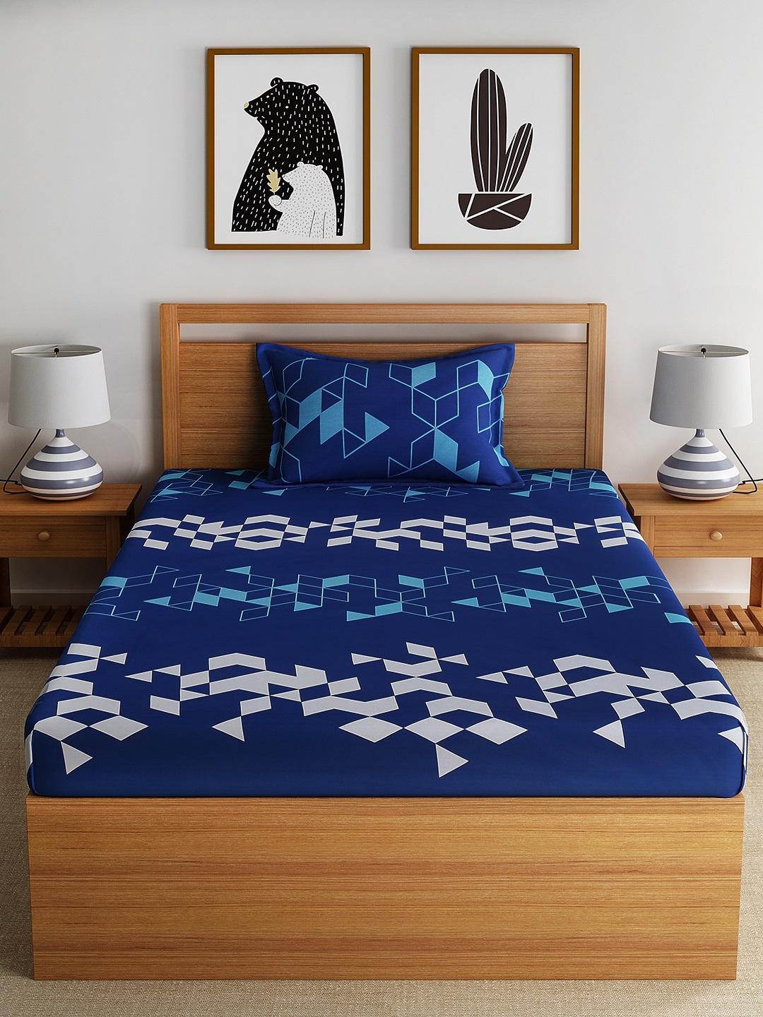 

Dreamscape Blue Geometric Flat 144 TC Cotton 1 Single Bedsheet with 1 Pillow Covers