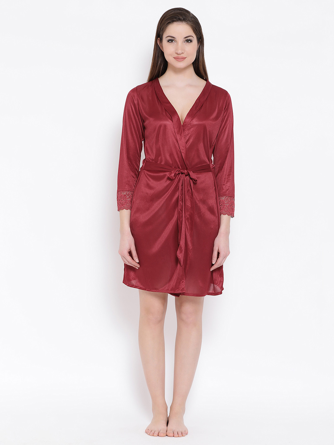 

Clovia Women Maroon Knee-Length Satin Robe NSM484B09