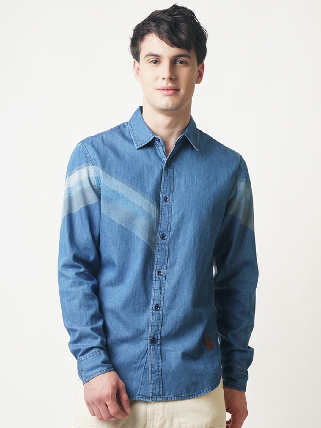

Blue Saint Men Blue Smart Slim Fit Solid Casual Shirt