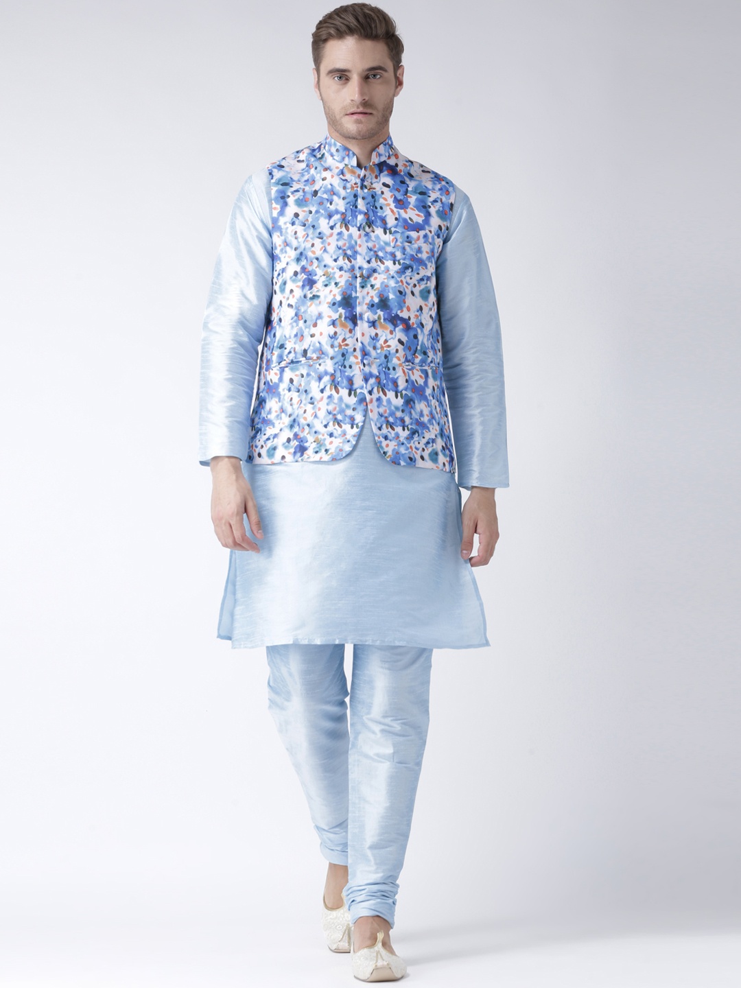 

Hangup Men Blue Solid Kurta with Pyjamas