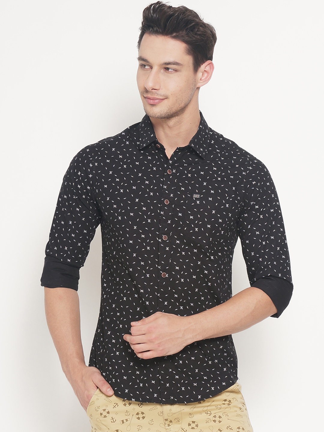 

The Indian Garage Co Men Black Classic Slim Fit Printed Casual Shirt