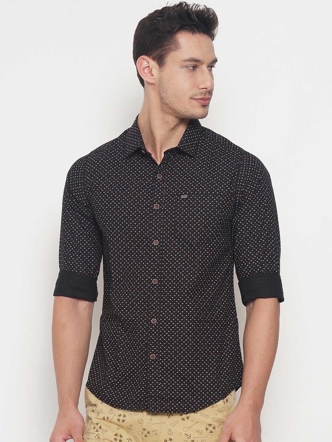 

The Indian Garage Co Men Black Classic Slim Fit Printed Casual Shirt