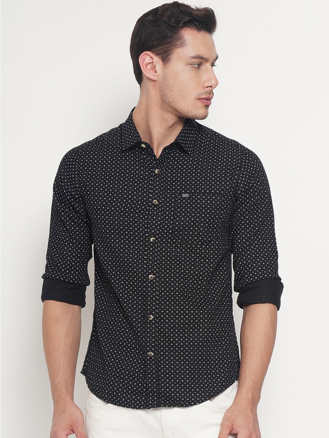 

The Indian Garage Co Men Black Classic Slim Fit Printed Casual Shirt