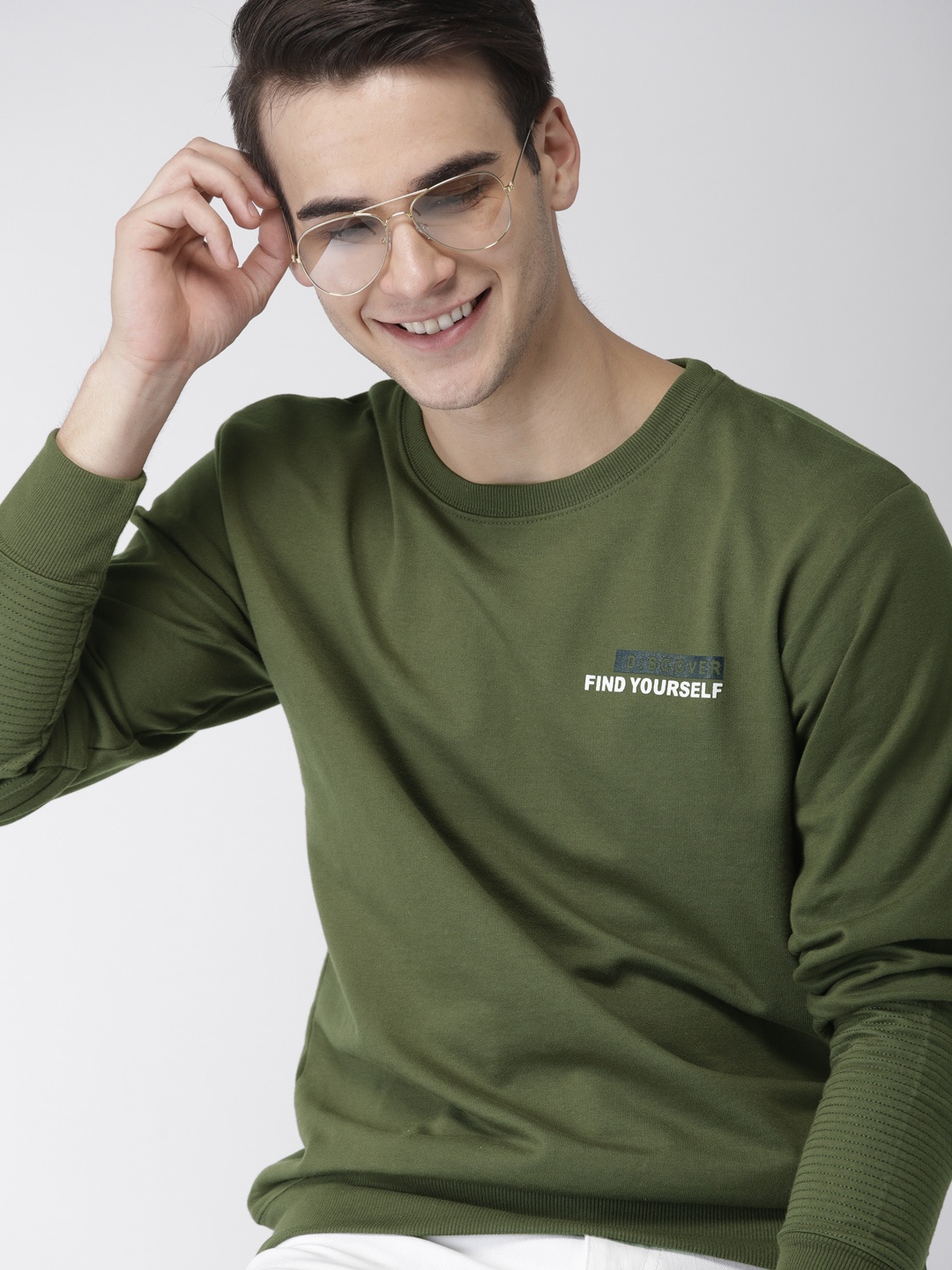 

Mast & Harbour Men Olive Green Printed Sweatshirt