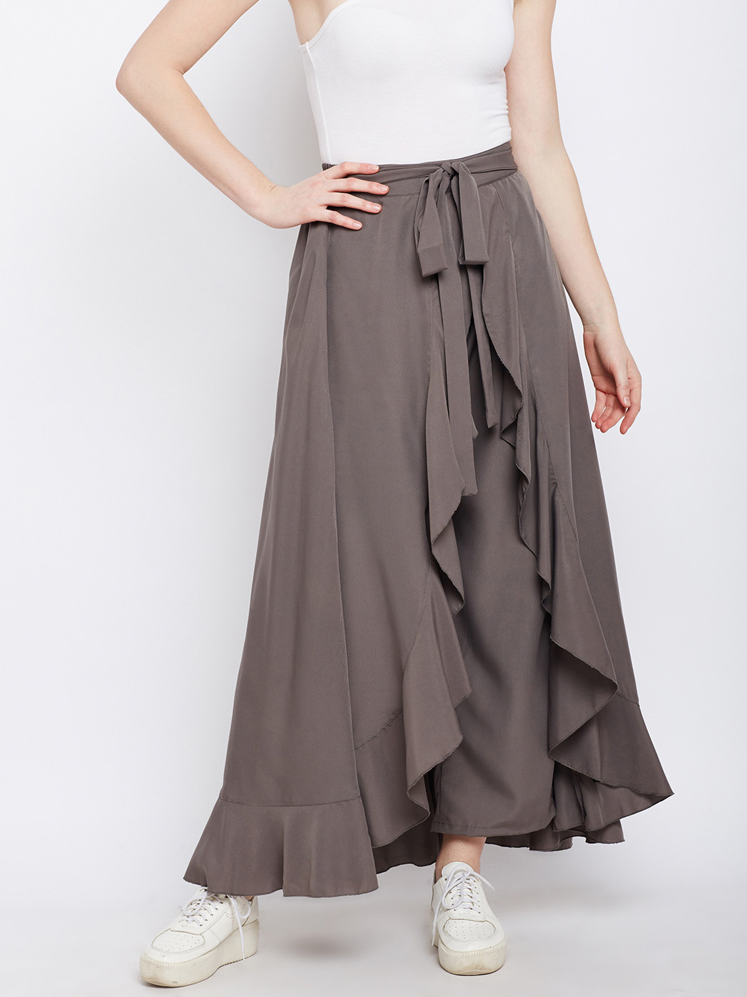 

Berrylush Grey Solid Ruffled Flared Maxi Skirt with Attached Trousers