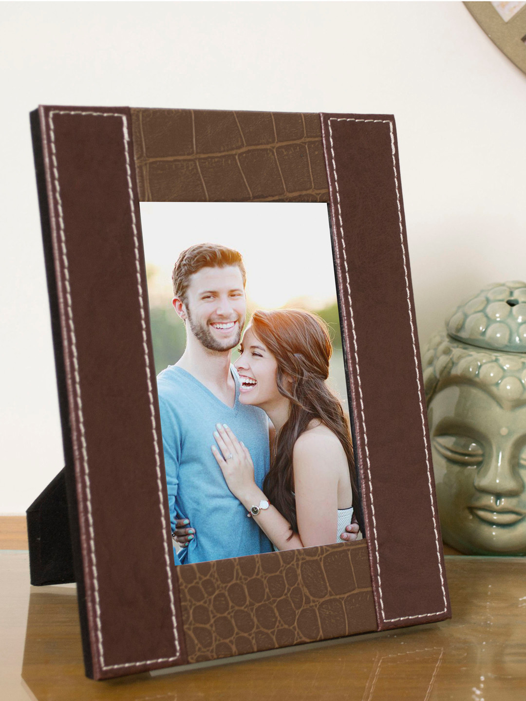 

Art street Brown Textured Photo Frame