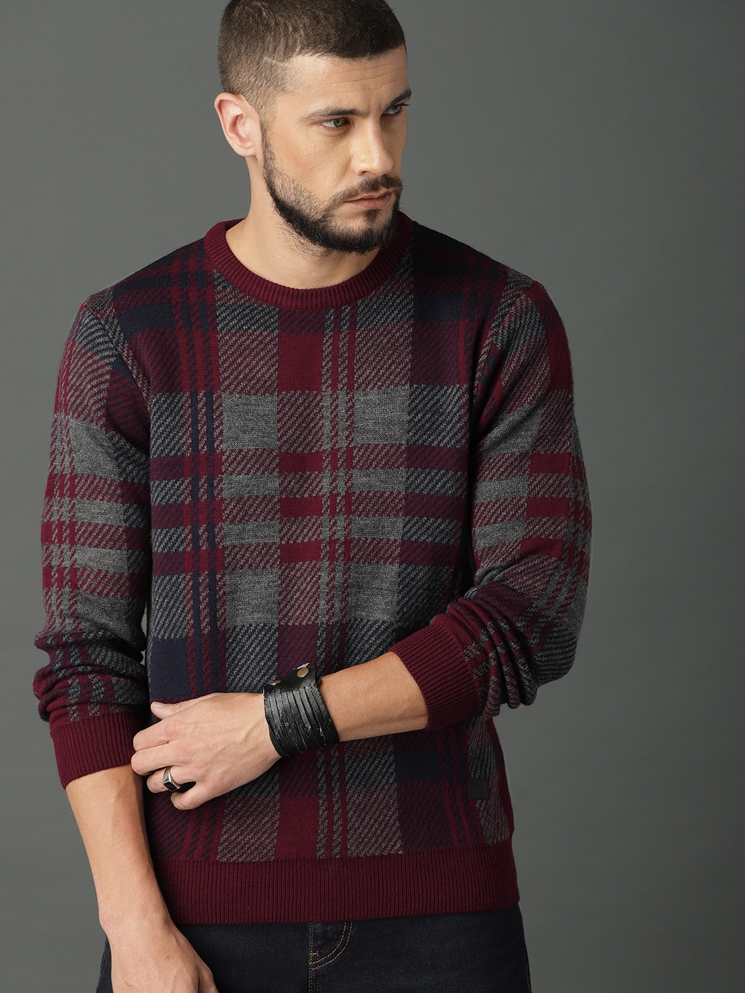 

Roadster Men Maroon & Grey Checked Pullover Sweater