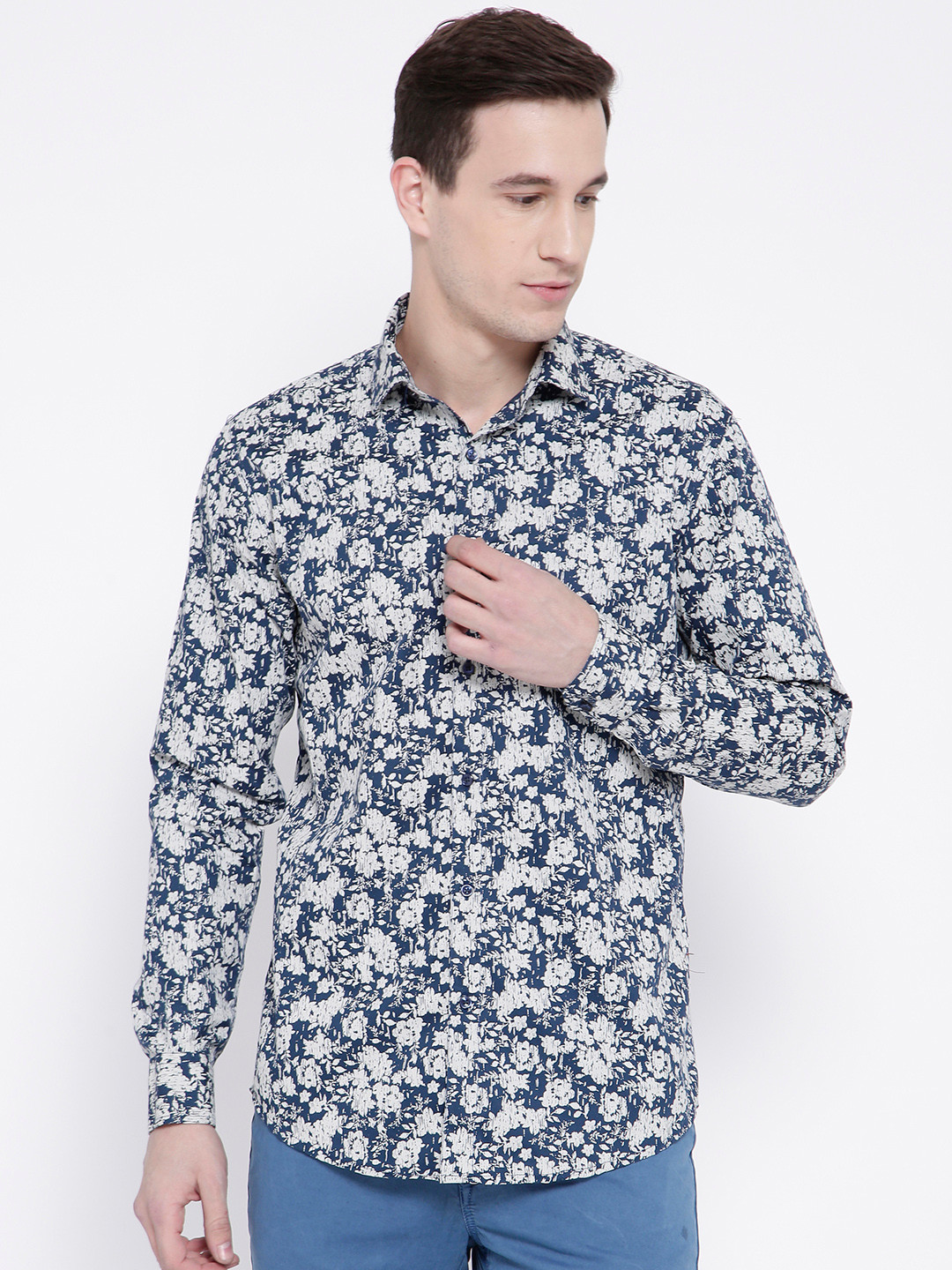 

DENNISON Men Blue Comfort Slim Fit Printed Casual Shirt