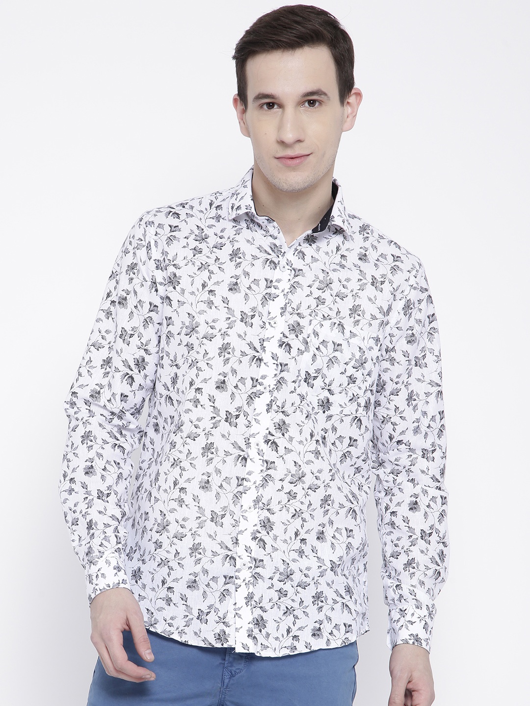 

DENNISON Men White Comfort Slim Fit Printed Casual Shirt