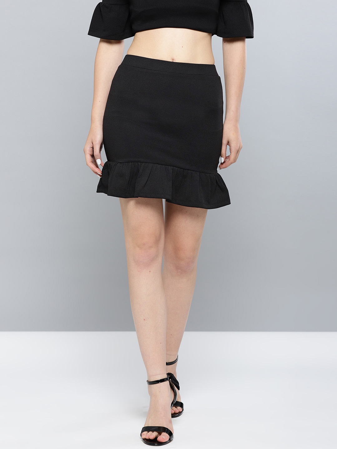 

Veni Vidi Vici Women Black Solid Trumpet Skirt