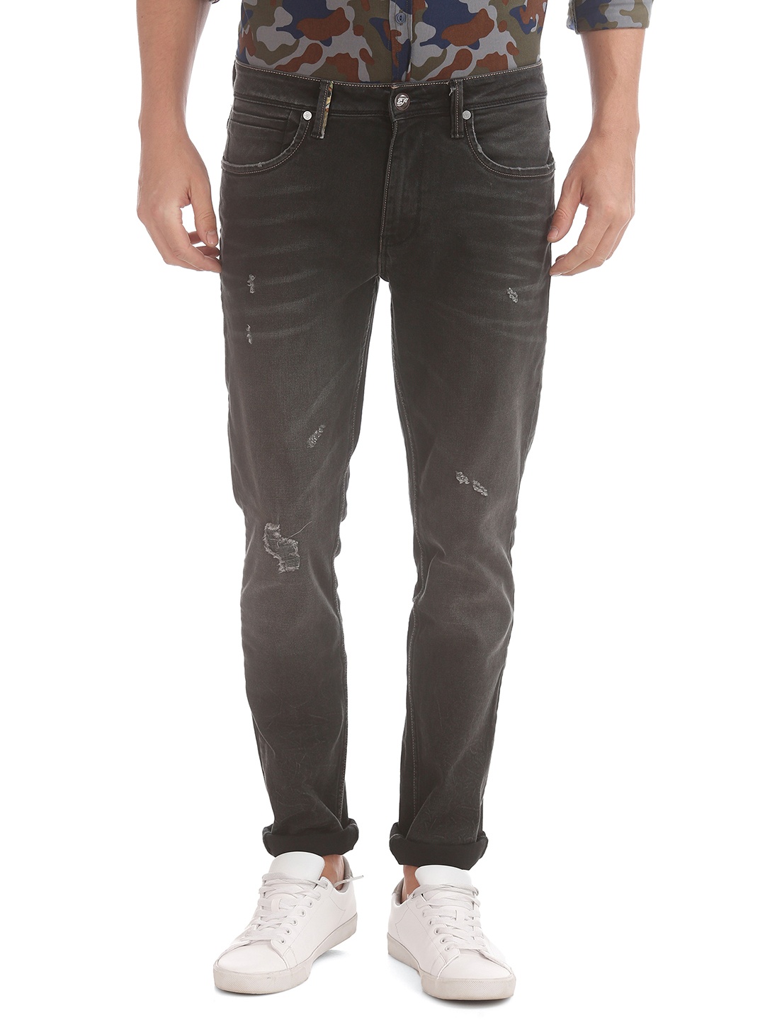 

Ed Hardy Men Black Slim Fit Mid-Rise Mildly Distressed Stretchable Jeans