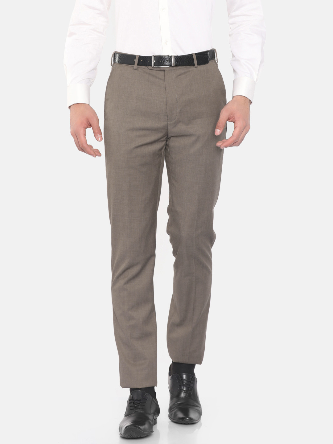 

Raymond Men Brown Regular Fit Solid Formal Trousers