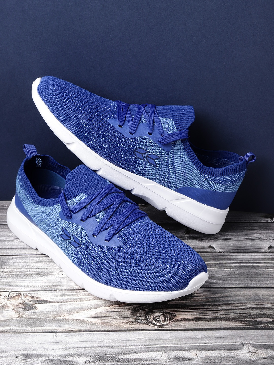 

Crew STREET Men Blue Patterned Running Shoes