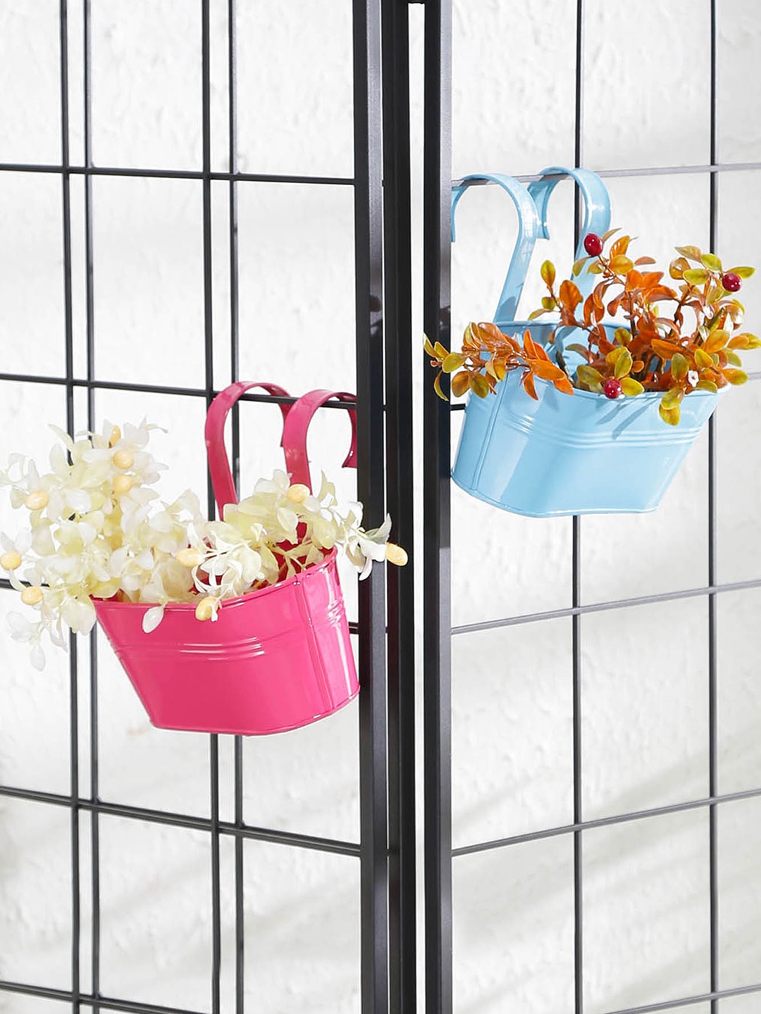 

green girgit Set of 2 Pink & Blue Solid Oval Hanging Planters