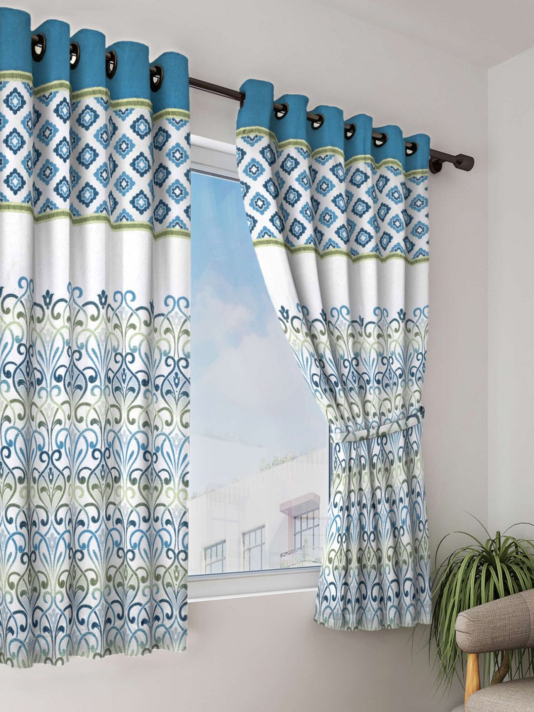 

BIANCA White & Blue Printed Window Curtain