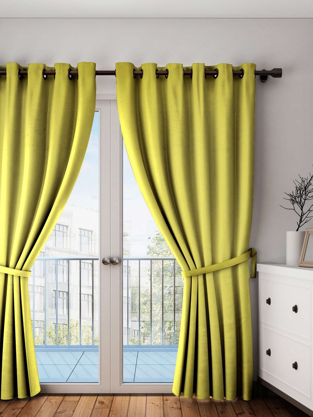 

Lushomes Green Solid Door Curtain
