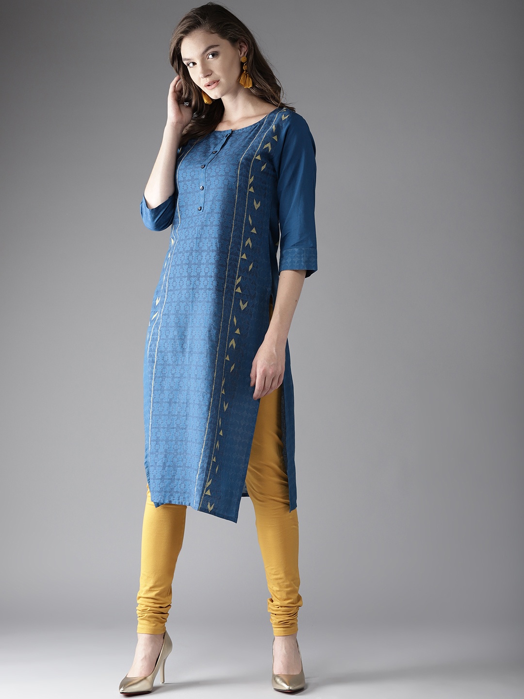 

Moda Rapido Women Geometric Prints & Side Slits Straight Cotton Kurta, Navy blue