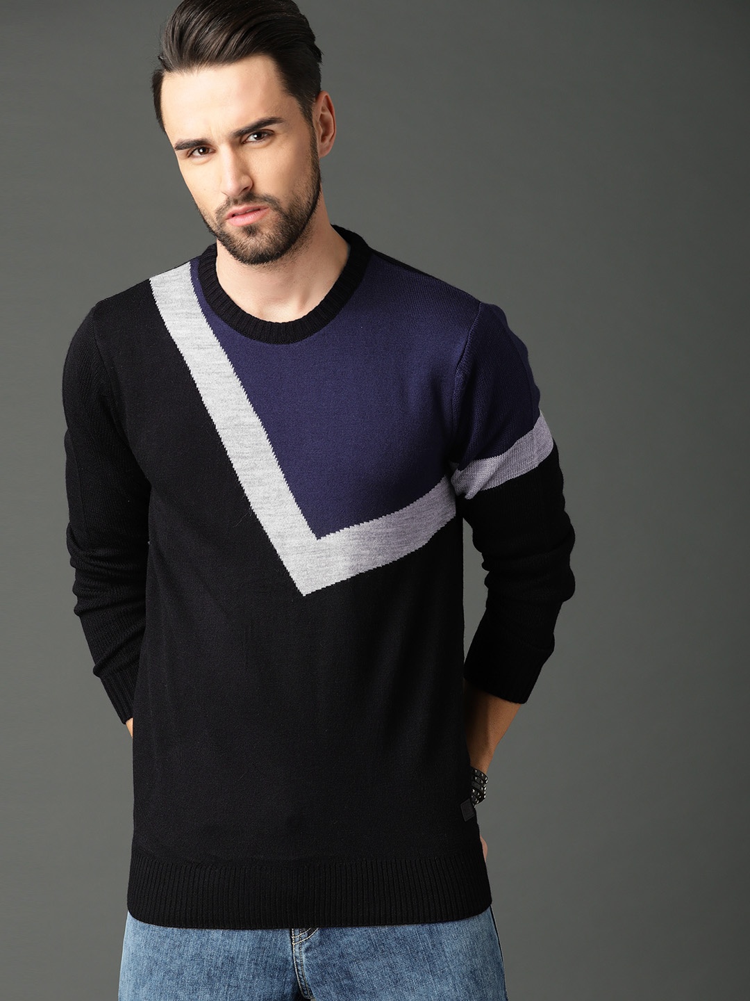 

Roadster Men Navy Blue & Grey Colourblocked Pullover Sweater